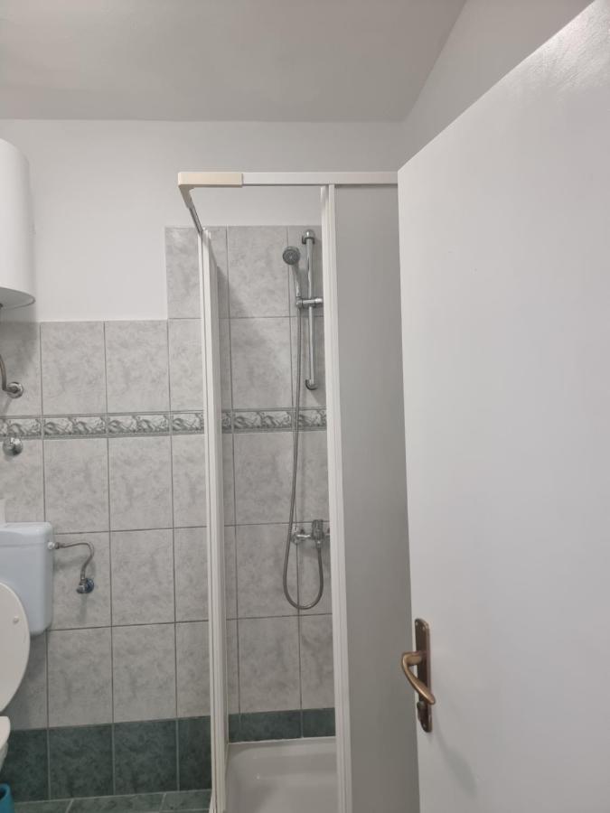 Apartmani Alen Dinjiška 外观 照片