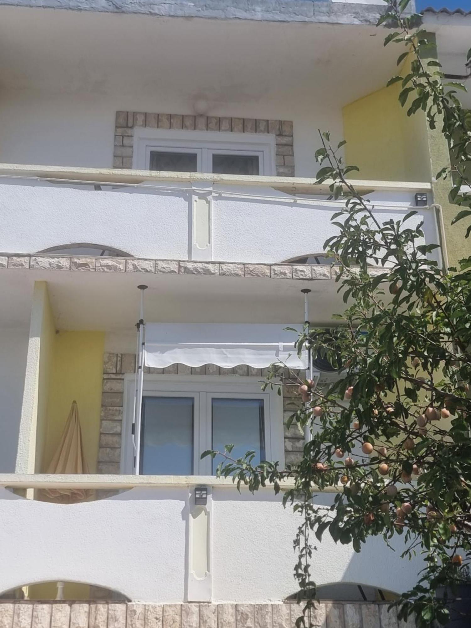 Apartmani Alen Dinjiška 外观 照片