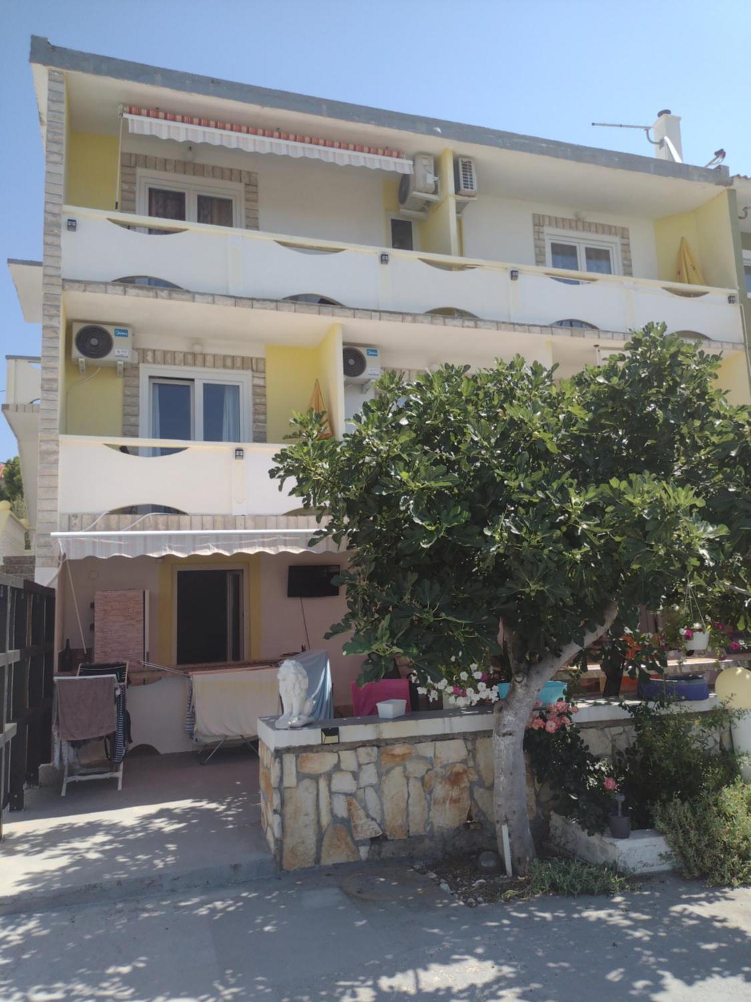 Apartmani Alen Dinjiška 客房 照片